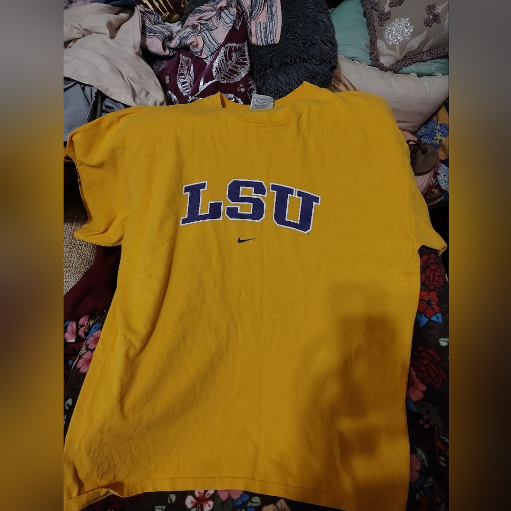 LSU Tigers Nike Tshirt Sz Lg
